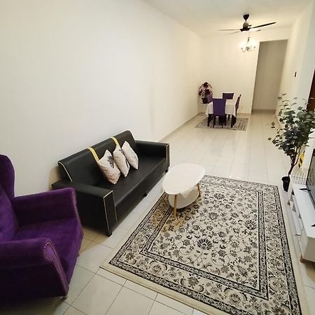 Orked Homestay Seri Iskandar Zewnętrze zdjęcie